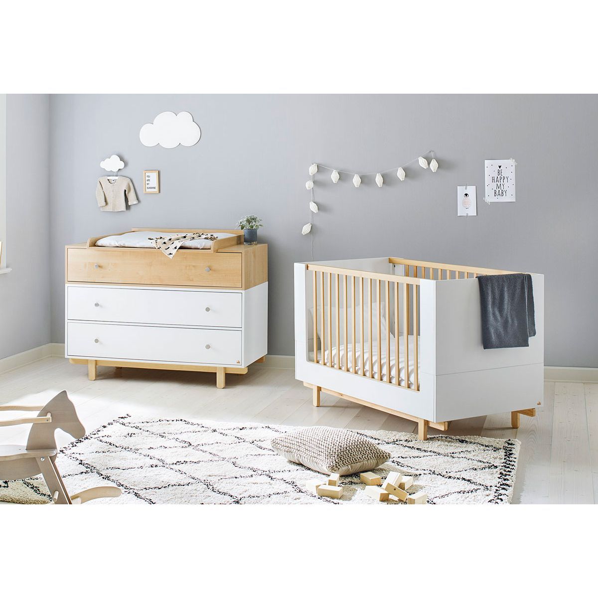 Pinolino Boks Babyzimmer-Set 2-tlg. breit, weiß, 1x Kinderbett, 1x Wickelkommode