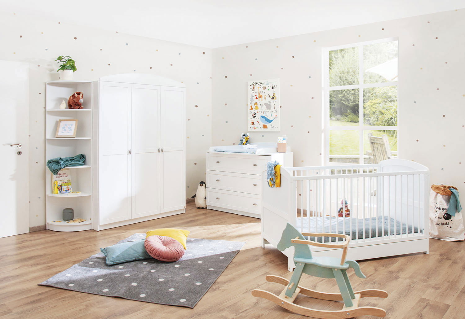 Pinolino Laura Babyzimmer Set 3-teilig breit groß, 1x Kinderbett, 1x Wickelkommode, 1x Kleiderschrank