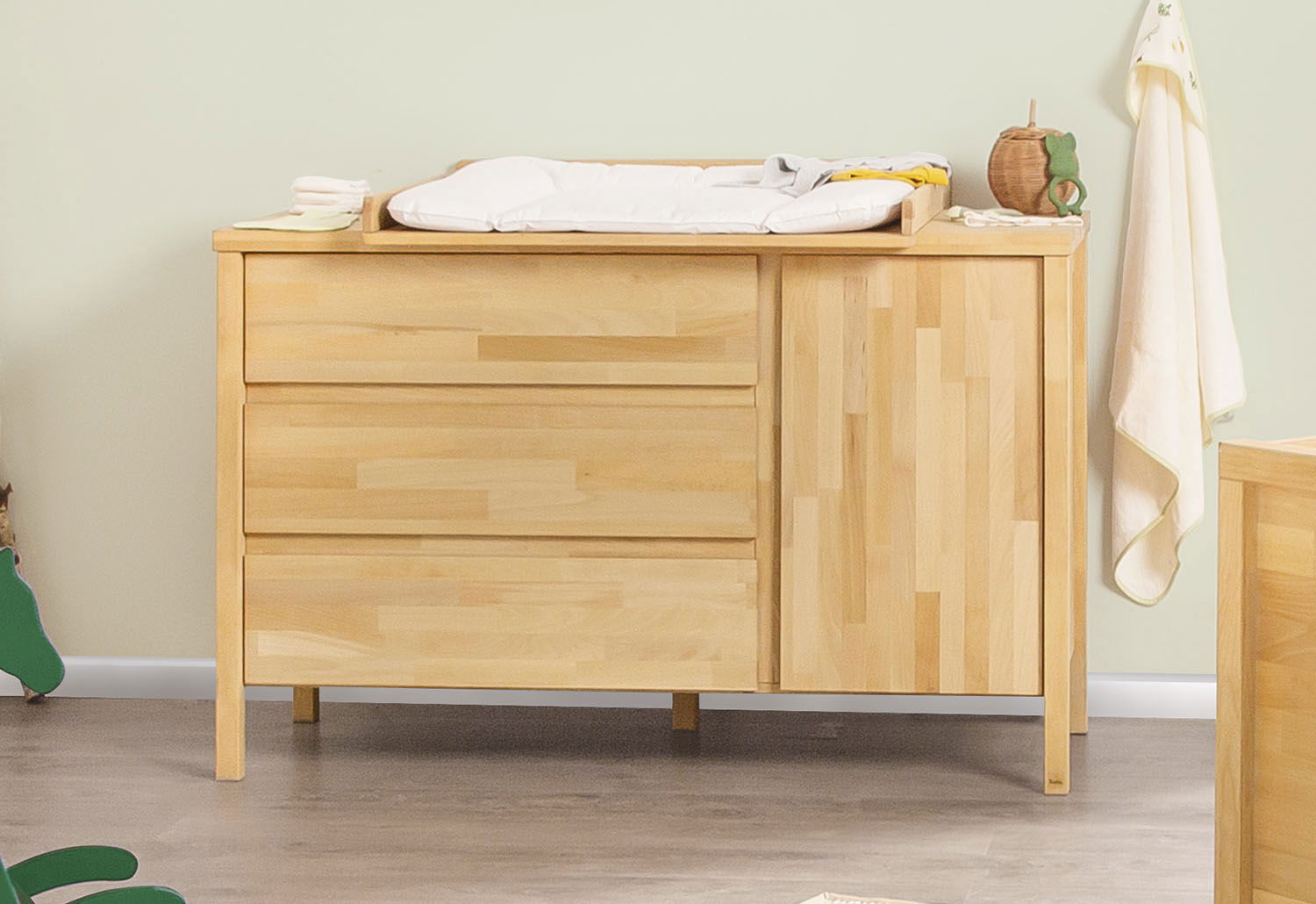 Pinolino Enno Wickelkommode, extrabreit, mit Wickelaufsatz, Buche, 100 x 76 x 141 cm