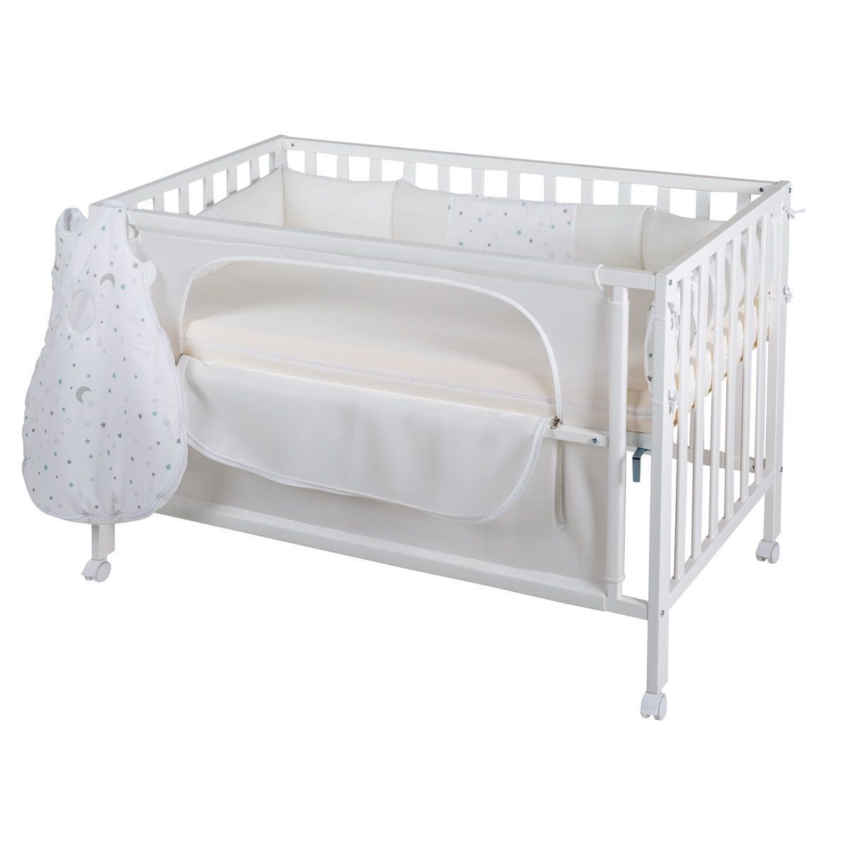 Roba Room Bed safe asleep® Sternenzauber - Weiß inkl. Nestchen Air, Matratze & Schlafsack Easy Air