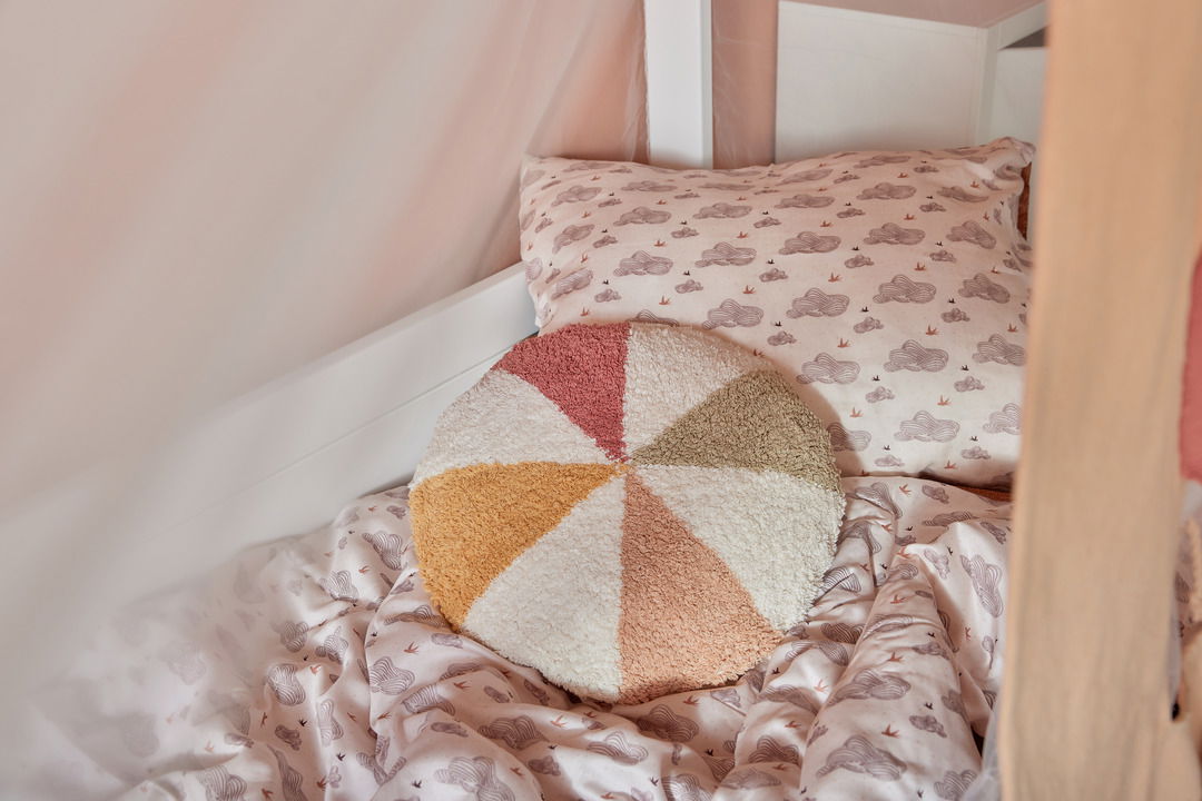 Rundes Kissen getuftet Fairy Theatre