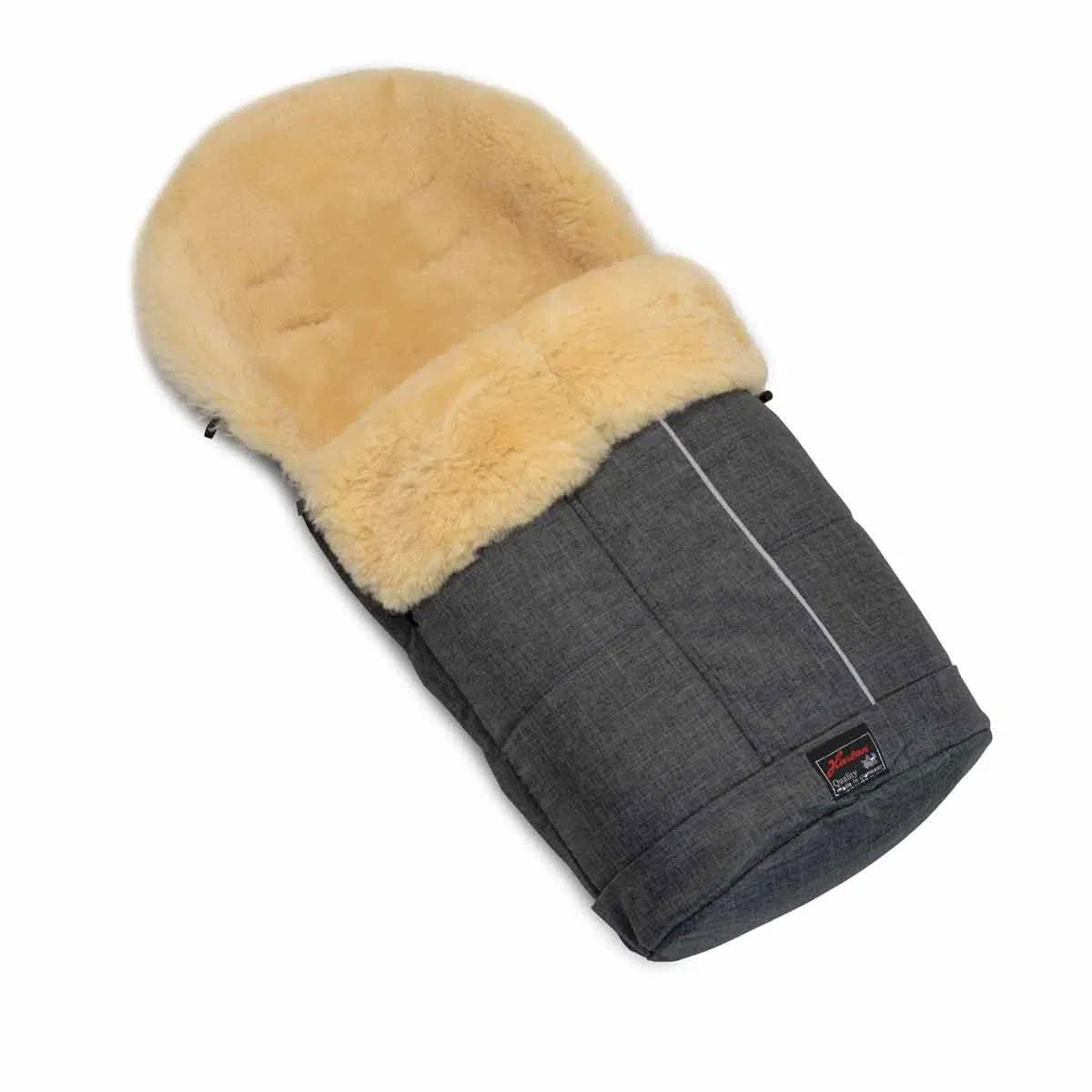 Hartan Lammfellfußsack 2021 für GTS, 400 grey hearts