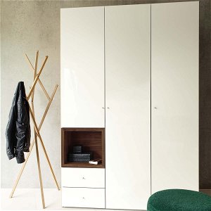 now! wardrobes by hülsta Kombination 6 225,4x152x59 cm | Kernnussbaum/Lack-Hochglanz-weiß
