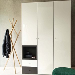now! wardrobes by hülsta Kombination 7 225,4x152x59 cm | Lack-grau/Lack-Hochglanz-weiß