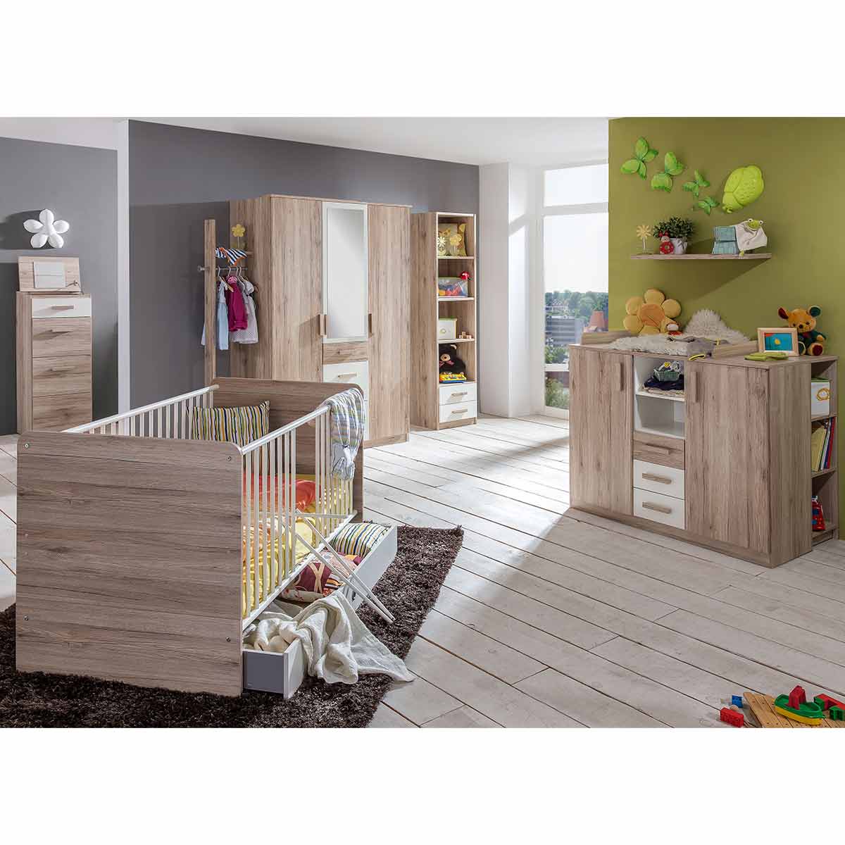 Wimex Cariba Babyzimmer 3-teilig mit Spiegel San Remo-Eiche-Nachbildung / Weiß 3-türg. Schrank