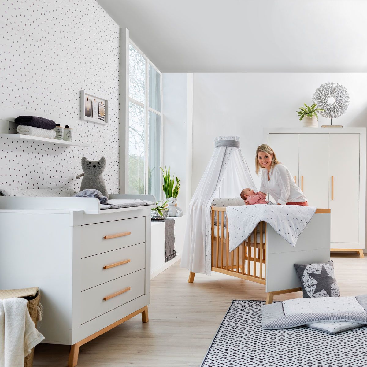 Schardt Miami White Kinderzimmer inkl. Umbauseiten mit 3-türigem Schrank