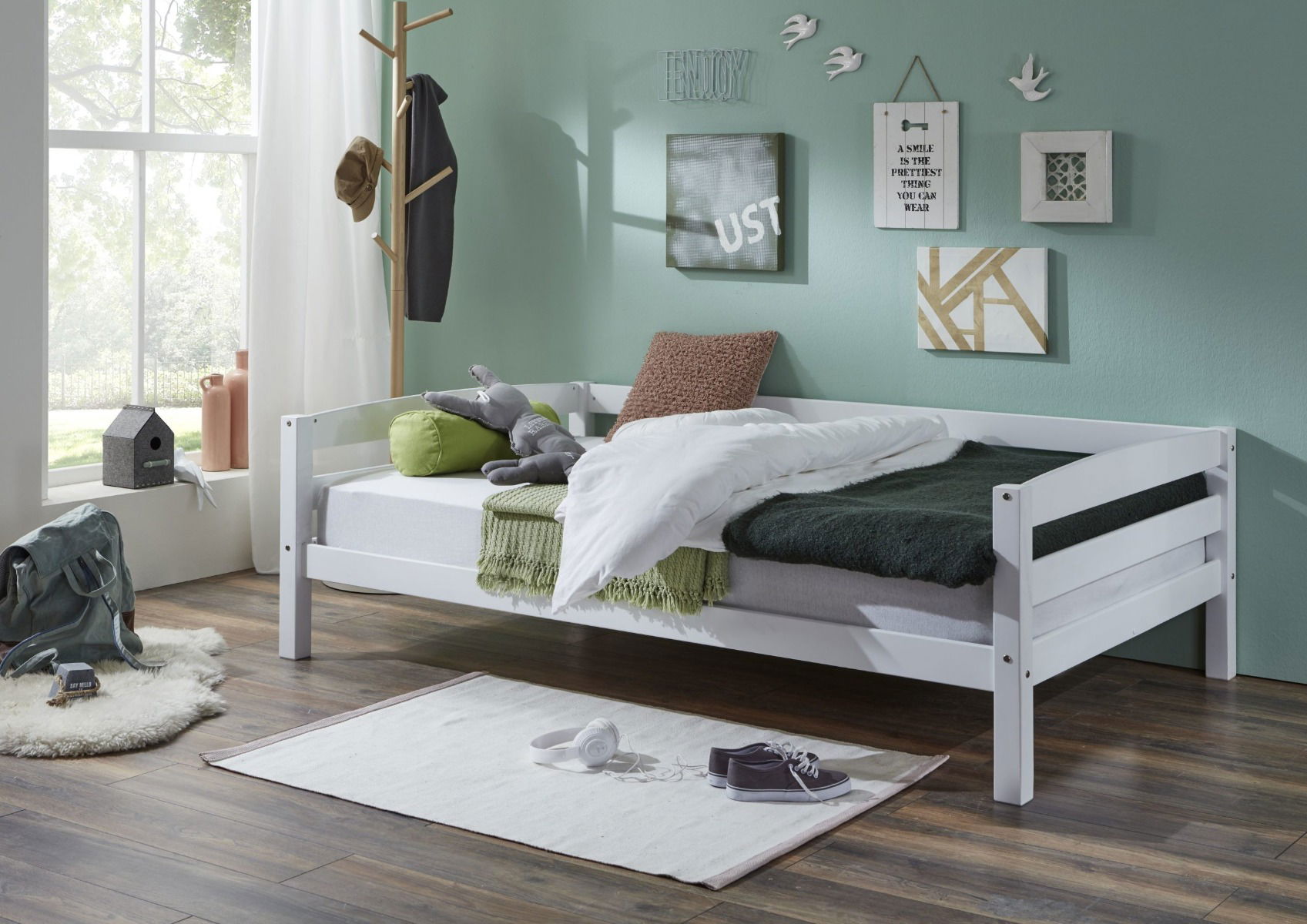 Relita NORA Sofabett Buche massiv Weiß 90 x 200 cm