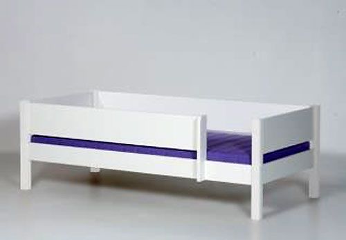 Manis-h Einzelbett ODIN 90x200 cm einfarbig incl. Rundum-Sicherungen - 22 Farben wählbar