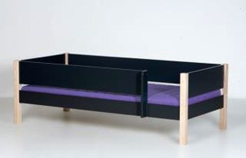 Manis-h Einzelbett ODIN 90x200 cm Pfosten Buche inkl. Rundum-Sicherungen - 22 Farben wählbar