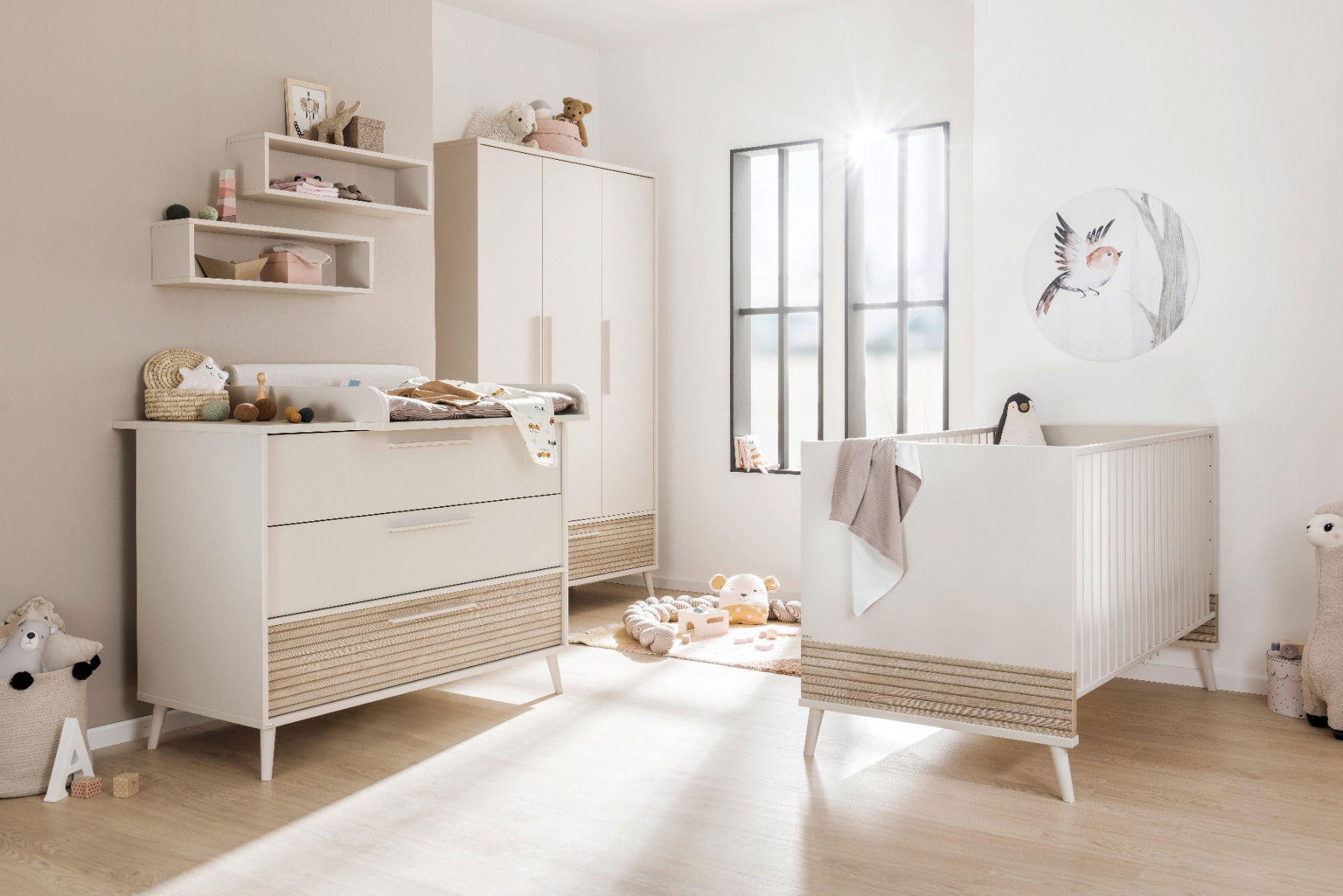 Paidi Eefje Kinderzimmer 3-türig breit Cashmere-Beige / Groovy-Oak