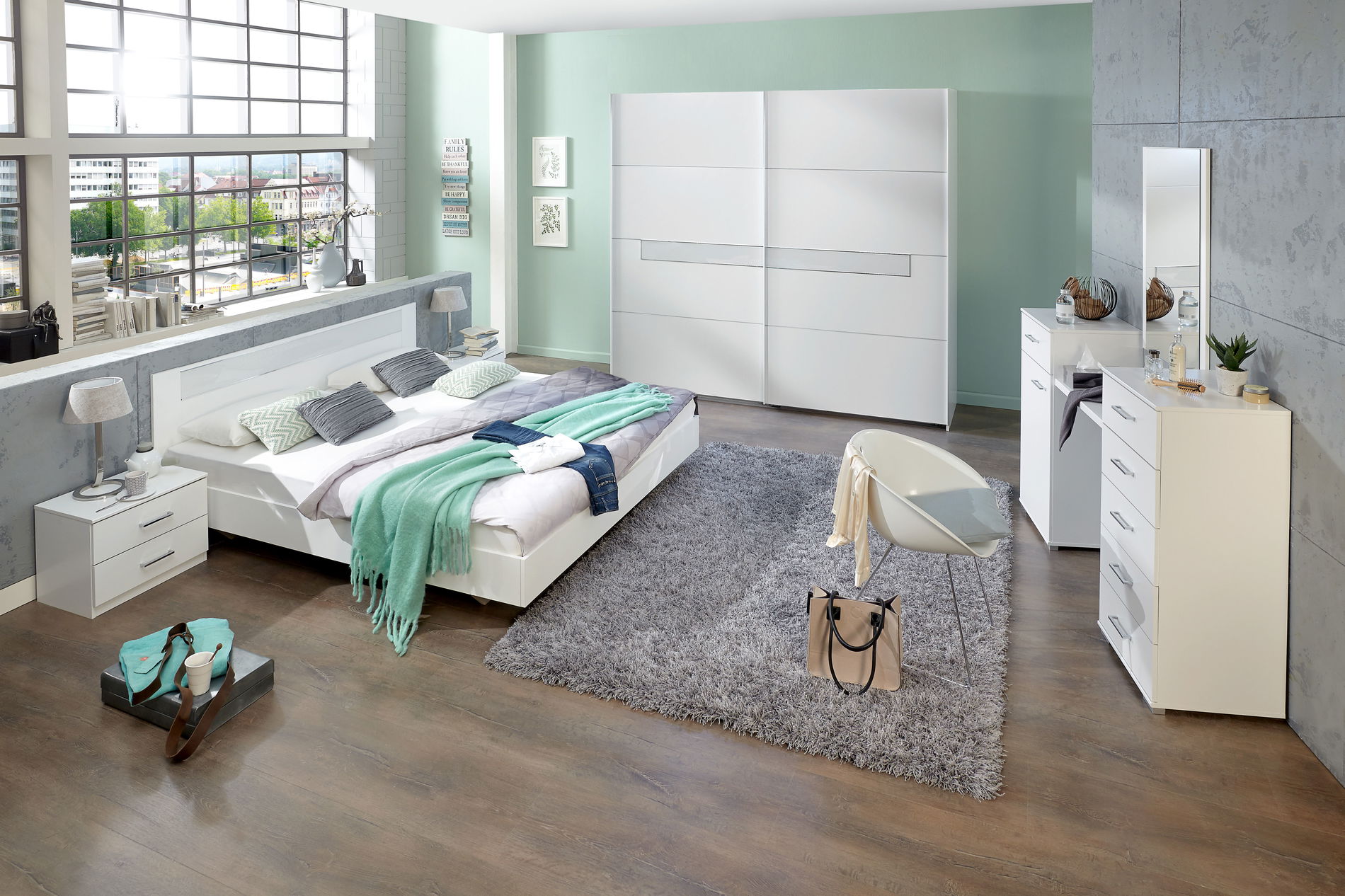 Wimex Pamela Schlafzimmer mit Schwebetürenschrank 270 cm & Bett 180 x 200 cm Weiß