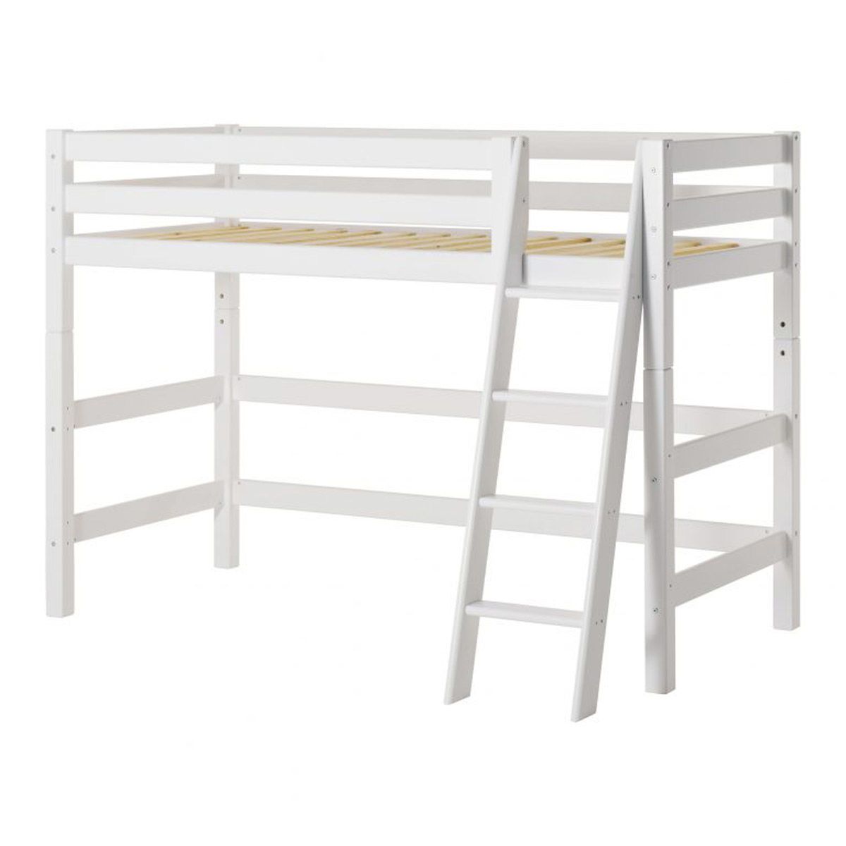 Hoppekids Mittelhohes Bett ECO Luxury 120x200 cm weiß mit schräger Leiter & Absturzsicherung