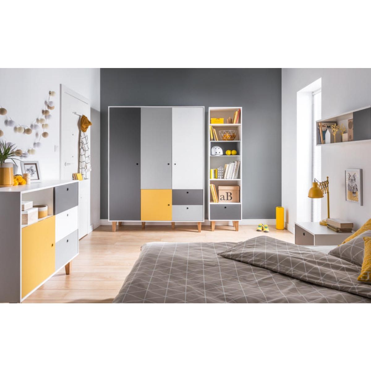 VOX Concept Jugendzimmer 3türig saffron white/grey/graphite ( Bett: mit Concept Bettgestell 120x200 cm / 4015111)