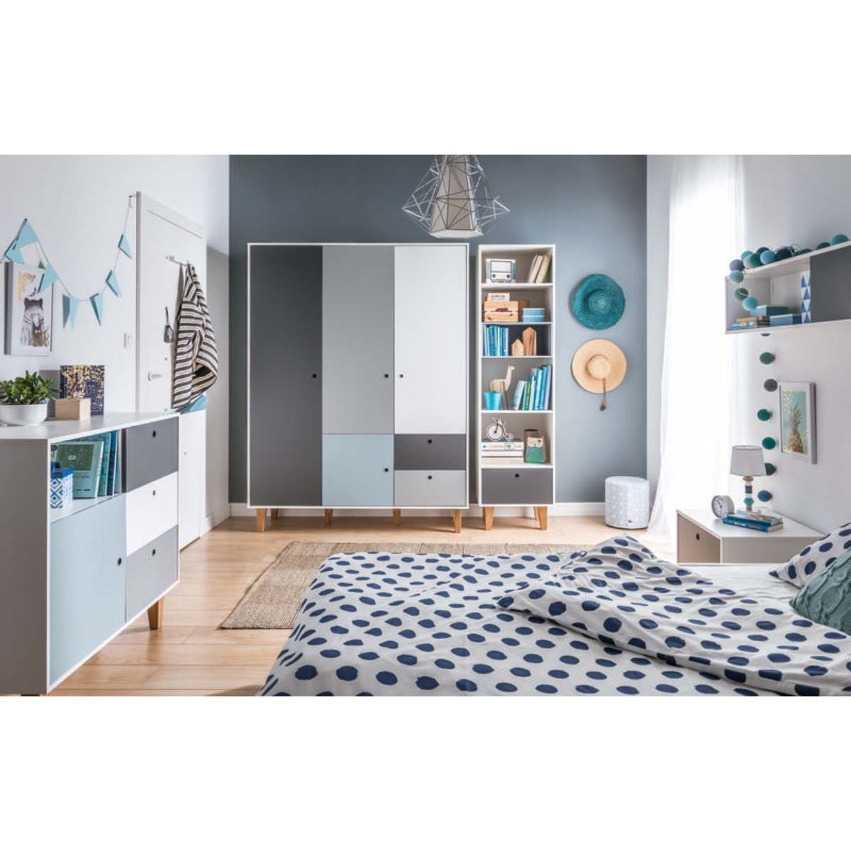 VOX Concept Jugendzimmer 3türig sky blue white/grey/graphite